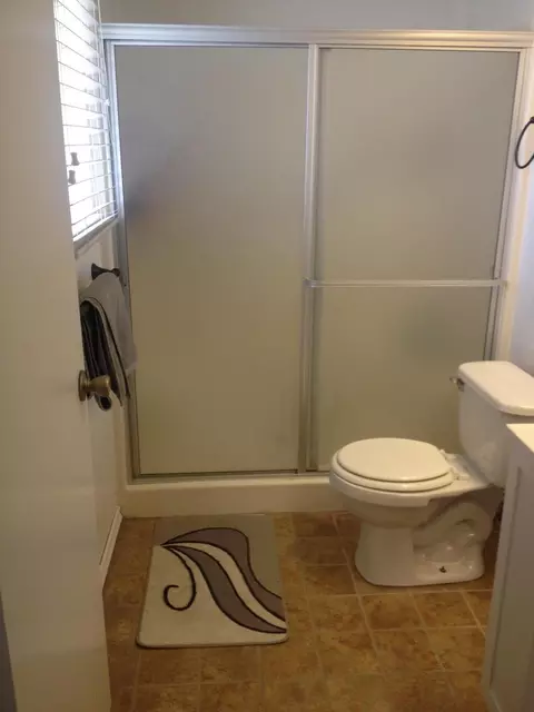 40765 176th St E, Lake Los Angeles, CA 93535 photo 11