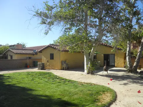 1034 Avenue J6 E, Lancaster, CA 93535 photo 14