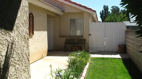 43820 8th St E, Lancaster, CA 93535 photo 6