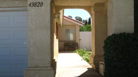 43820 8th St E, Lancaster, CA 93535 photo 5