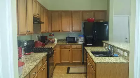 38239 Lone Tree Ct, Palmdale, CA 93550 photo 9