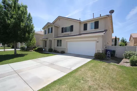 2218 Foxtail Dr, Palmdale, CA 93551 photo 1