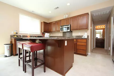 2218 Foxtail Dr, Palmdale, CA 93551 photo 9