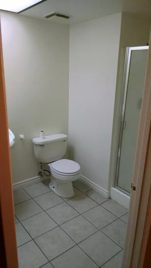 44412 15 St E #8, Lancaster, CA 93535 photo 8