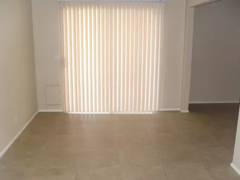 37515 4th St E, Palmdale, CA 93550 photo 12