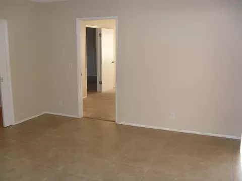 37515 4th St E, Palmdale, CA 93550 photo 11