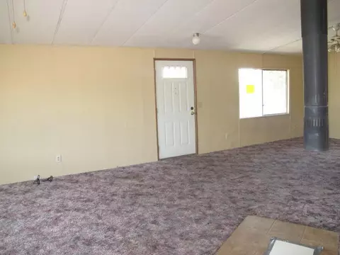 8787 Eaby Rd, Phelan, CA 92371 photo 7