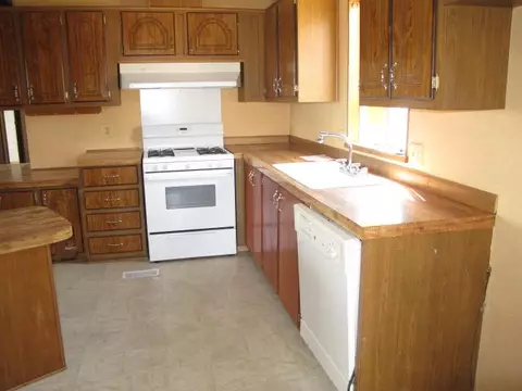 8787 Eaby Rd, Phelan, CA 92371 photo 12