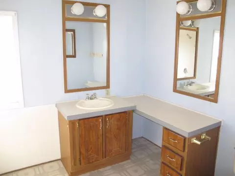 8787 Eaby Rd, Phelan, CA 92371 photo 47