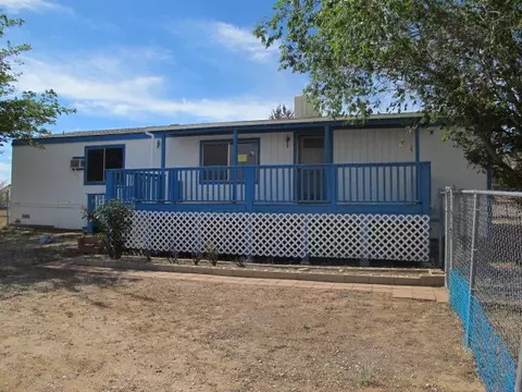 8787 Eaby Rd, Phelan, CA 92371 photo 2