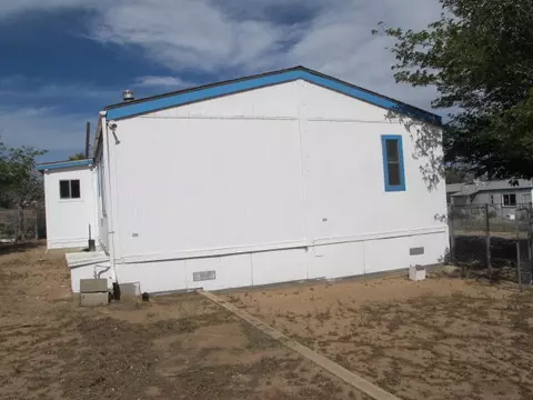 8787 Eaby Rd, Phelan, CA 92371 photo 4