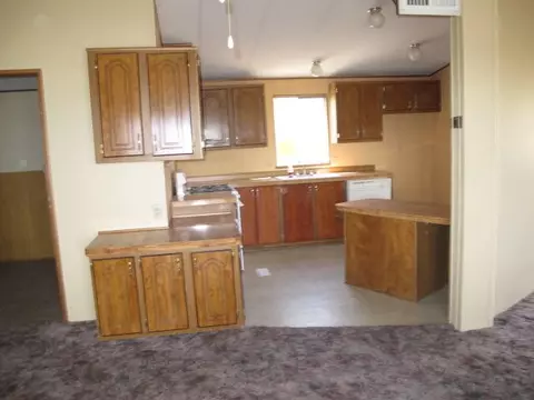 8787 Eaby Rd, Phelan, CA 92371 photo 11