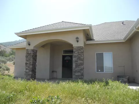 27201 Shut Out Pl, Tehachapi, CA 93561 photo 5