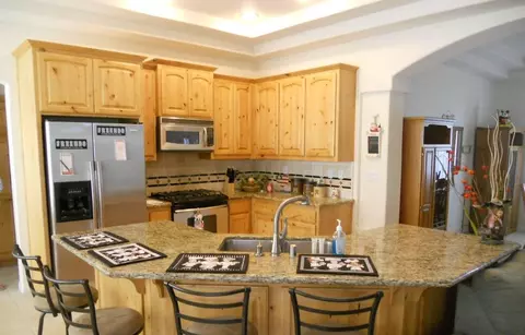 27201 Shut Out Pl, Tehachapi, CA 93561 photo 4