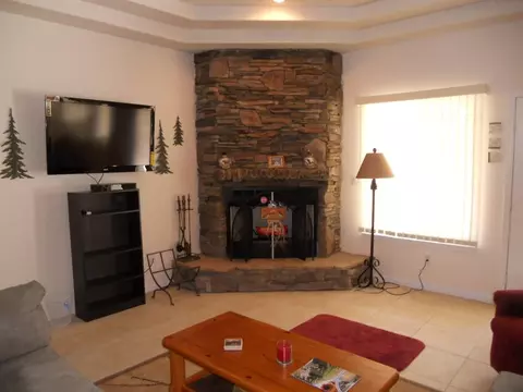 27201 Shut Out Pl, Tehachapi, CA 93561 photo 6