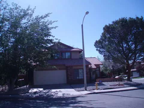 44937 Caboose Dr, Lancaster, CA 93535 photo 4