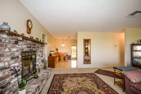 45240 70th St, Lancaster, CA 93535 photo 10