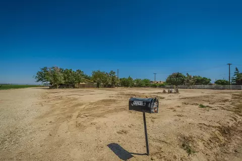 45240 70th St, Lancaster, CA 93535 photo 33