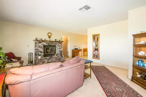 45240 70th St, Lancaster, CA 93535 photo 7