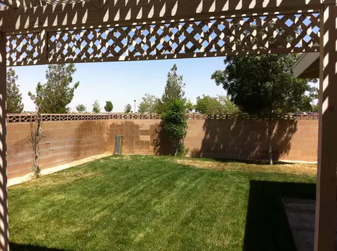 45634 Fig Ave, Lancaster, CA 93534 photo 21