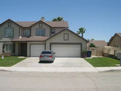 36734 Solvay St, Palmdale, CA 93552 photo 3