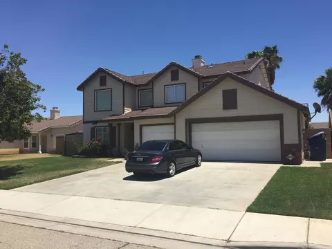 36734 Solvay St, Palmdale, CA 93552 photo 1