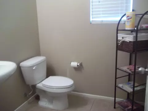 3028 Emerald Ln, Lancaster, CA 93535 photo 13