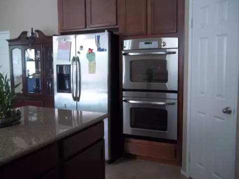 3028 Emerald Ln, Lancaster, CA 93535 photo 7
