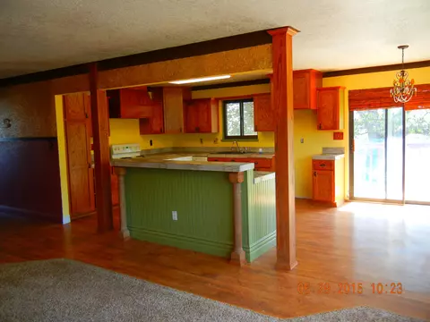 23655 Reindeer Dr, Tehachapi, CA 93561 photo 7