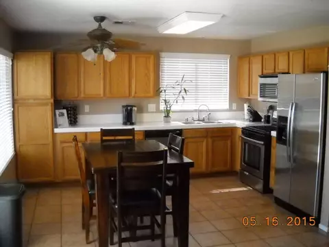 6242 Jonathon St, Lancaster, CA 93536 photo 7