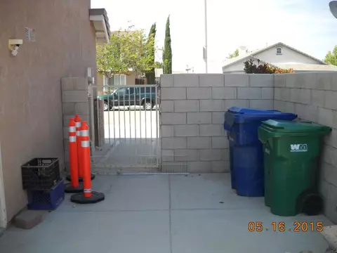 6242 Jonathon St, Lancaster, CA 93536 photo 17