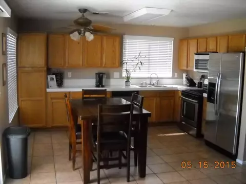 6242 Jonathon St, Lancaster, CA 93536 photo 6