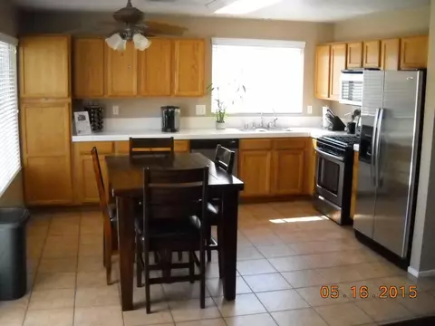 6242 Jonathon St, Lancaster, CA 93536 photo 11