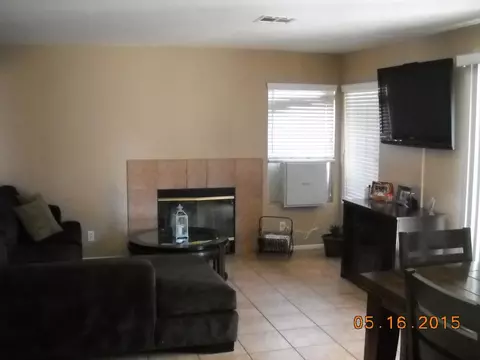 6242 Jonathon St, Lancaster, CA 93536 photo 12