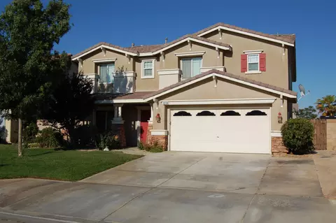 42136 Tropez Dr, Lancaster, CA 93536 photo 1
