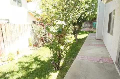 1632 Kettering St E, Lancaster, CA 93535 photo 10