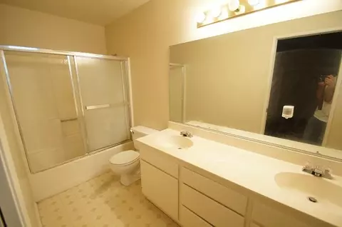 1632 Kettering St E, Lancaster, CA 93535 photo 8