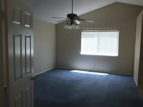 43814 Amy Ct, Lancaster, CA 93535 photo 17