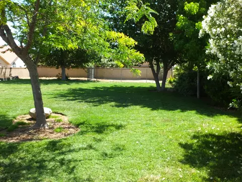 43814 Amy Ct, Lancaster, CA 93535 photo 6