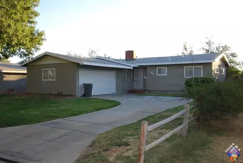 43653 Foxton Ave, Lancaster, CA 93535 photo 1