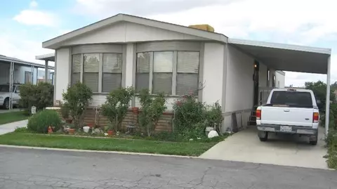 14556 Tehachapi Blvd Spc 6 E #6, Tehachapi, CA 93561 photo 2
