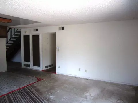 1277 Donatello St, Lancaster, CA 93535 photo 6