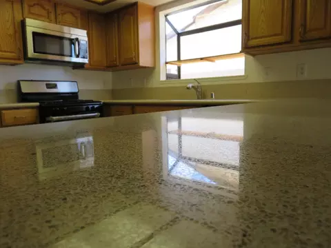 1061 Herzel Ave, Lancaster, CA 93535 photo 8