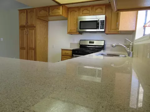 1061 Herzel Ave, Lancaster, CA 93535 photo 9