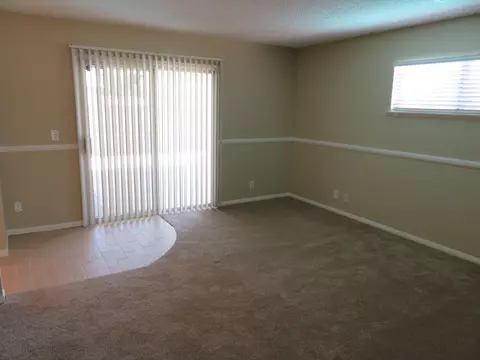 1061 Herzel Ave, Lancaster, CA 93535 photo 20