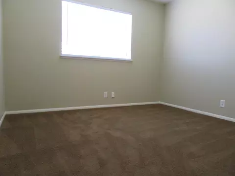 1061 Herzel Ave, Lancaster, CA 93535 photo 15