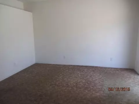 42454 Plains Dr, Lancaster, CA 93536 photo 12