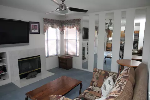1925 Shamrock Ave, Palmdale, CA 93550 photo 17