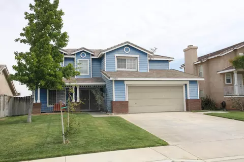 1925 Shamrock Ave, Palmdale, CA 93550 photo 2