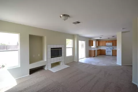 44317 Encanto Way, Lancaster, CA 93536 photo 5